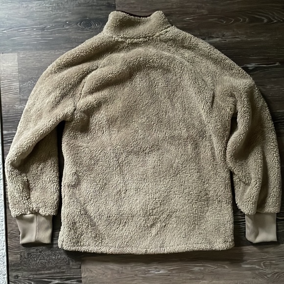 Eastern Mountain Sports (EMS) button up fleece - Picture 4 of 4